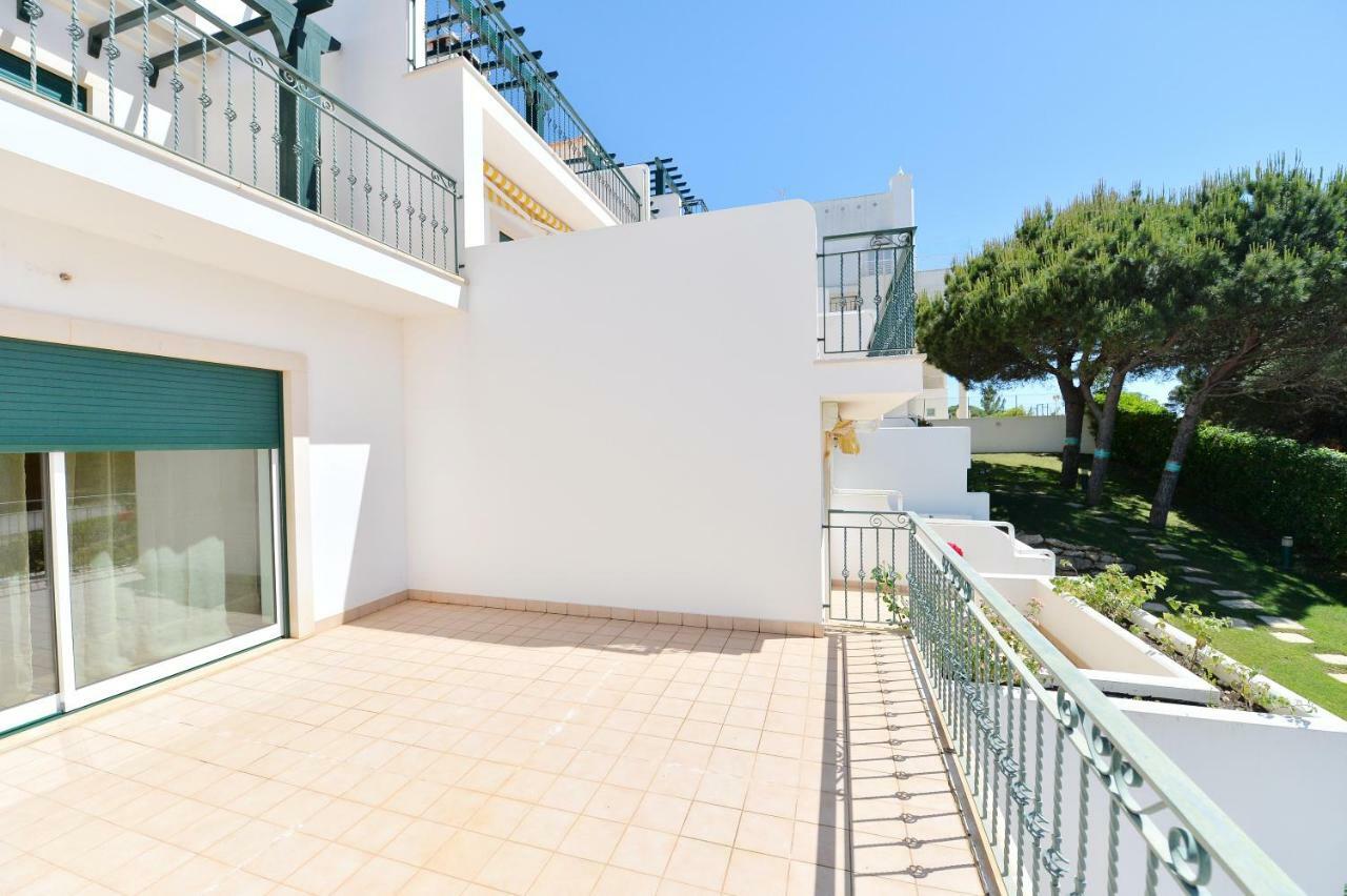 Townhouse Next To Falesia Beach Albufeira Buitenkant foto