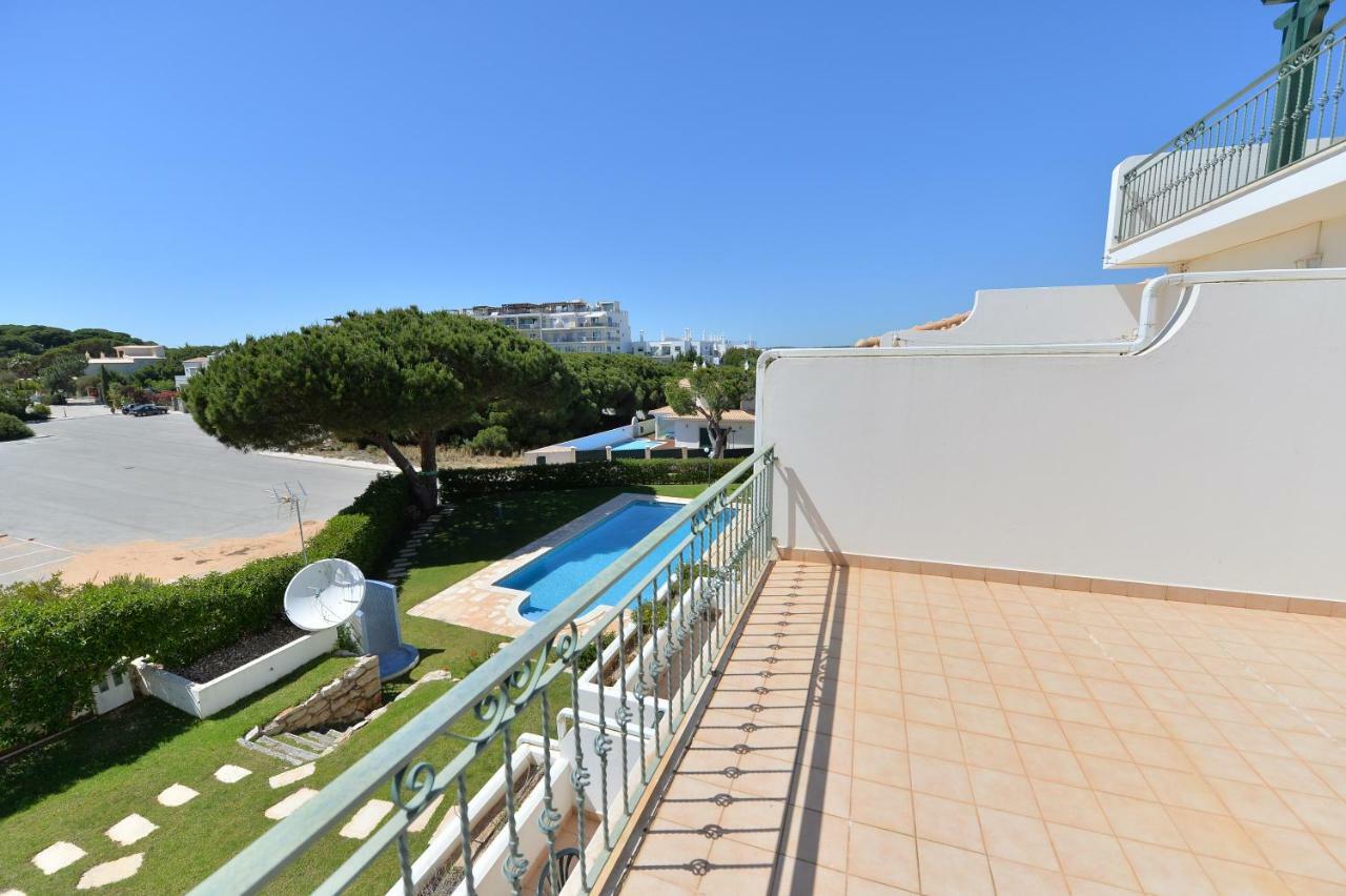 Townhouse Next To Falesia Beach Albufeira Buitenkant foto